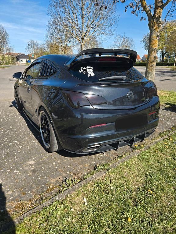 Gebraucht Opel Astra OPC 280 PS (205 kW) 2015 Schwarz Limousine