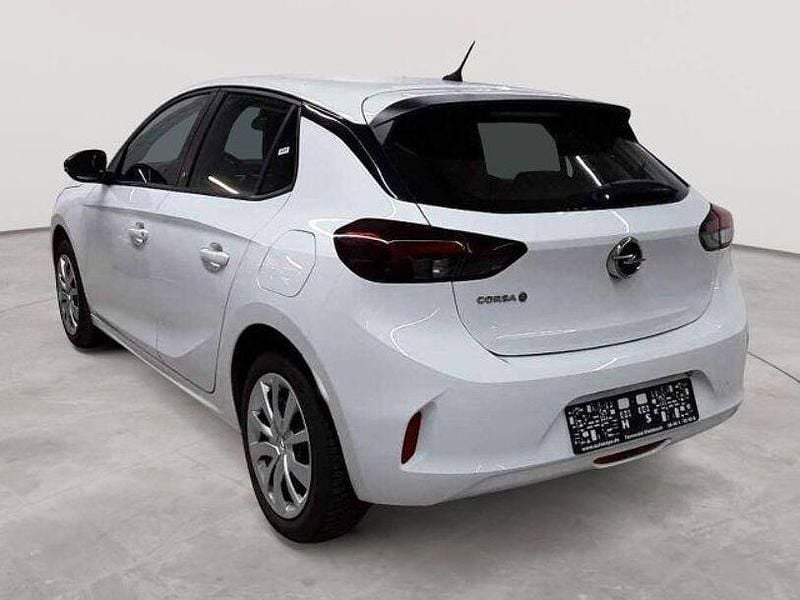 Gebraucht Opel Corsa-e Edition 100 kW (136 PS) 2022 Arktis weiß Kleinwagen