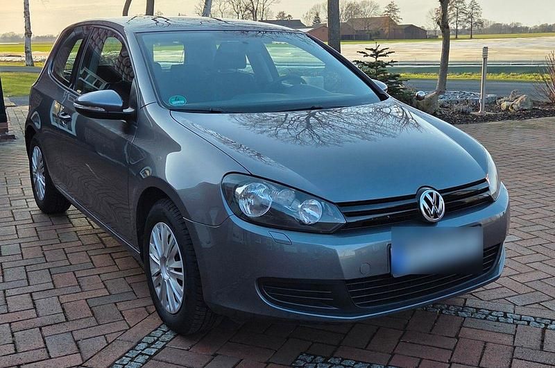 Gebraucht VW Golf VI Trendline 80 PS (58 kW) 2010 Grau Kleinwagen
