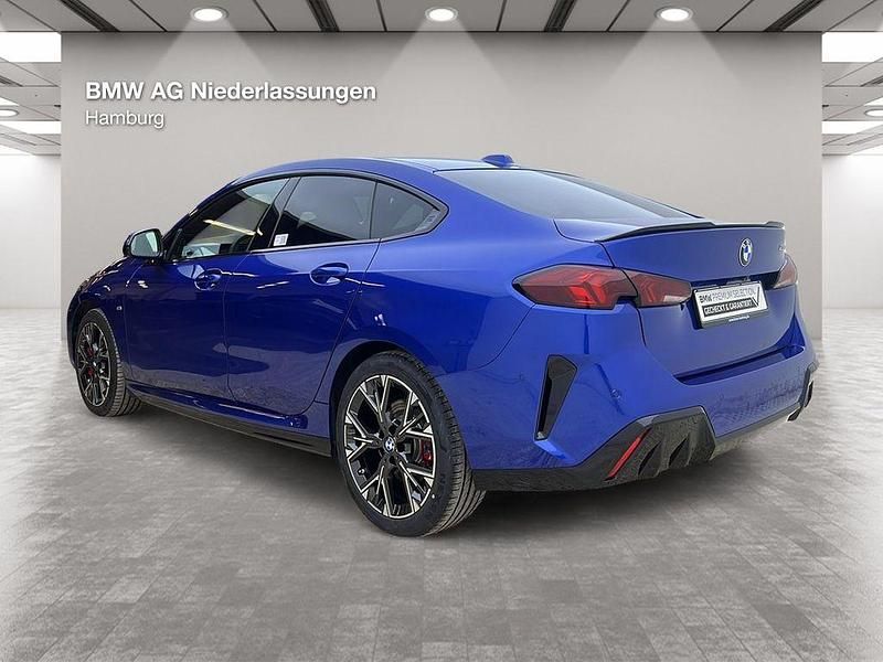 Gebraucht BMW 220 M Sport 150 PS (110 kW) 2025 Blau Coupé
