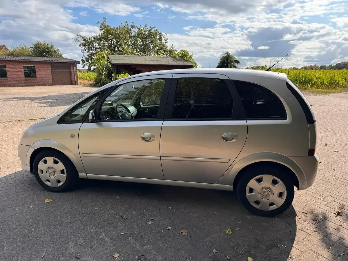 Gebraucht Opel Meriva 90 PS (66 kW) 2007 Silber Van / Kleinbus