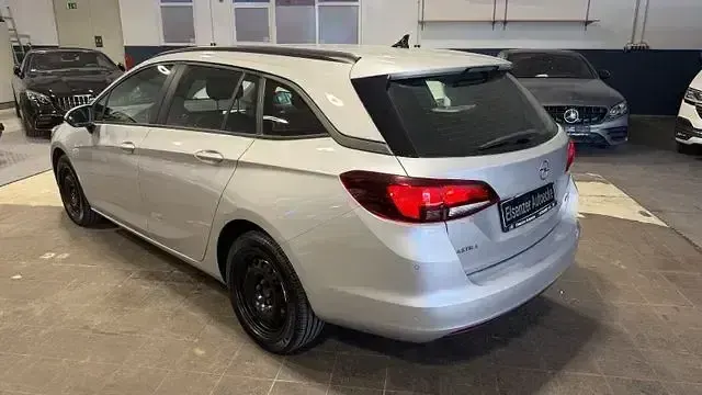 Gebraucht Opel Astra Edition 105 PS (77 kW) 2019 Silber Kombi