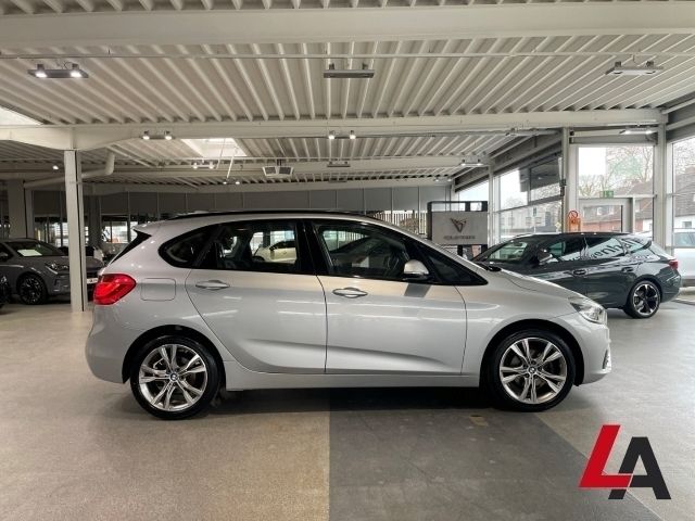 Gebraucht BMW 218 Active Tourer Performance 150 PS (110 kW) 2014 Silber Van / Kleinbus