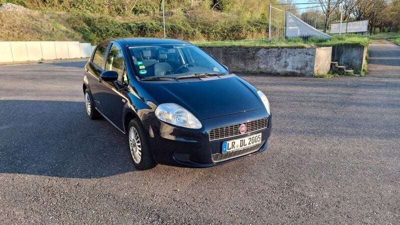 Blau Gebraucht 2008 Fiat Grande Punto Active Kleinwagen | 2.250 € (Guter Preis) - Bild 1/4