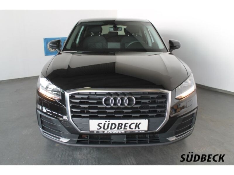 Gebraucht Audi Q2 Comfort 150 PS (110 kW) 2017 Mythosschwarz (metallic) SUV