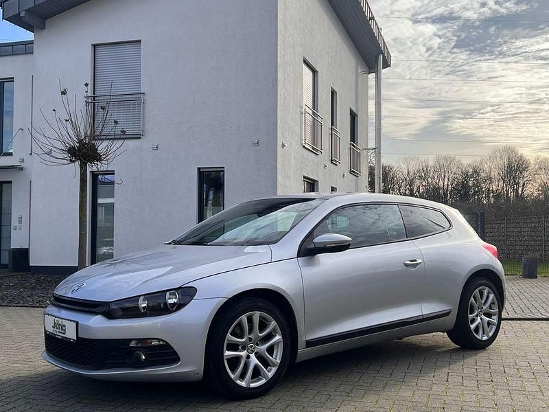 Gebraucht VW Scirocco 160 PS (117 kW) 2009 Silber Coupé