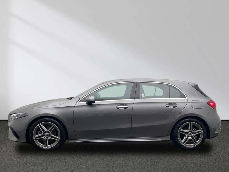 Gebraucht Mercedes A200 AMG 150 PS (110 kW) 2024 Grau Limousine