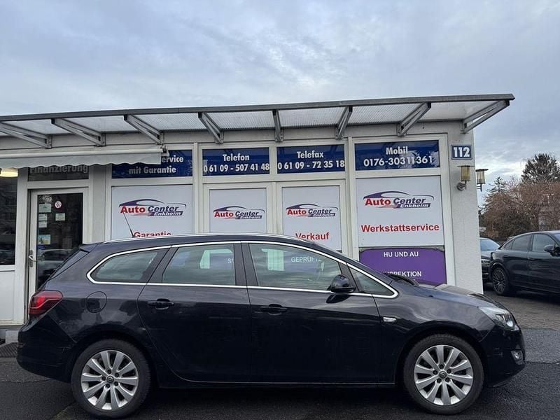 Gebraucht Opel Astra Innovation 125 PS (91 kW) 2011 Schwarz Kombi