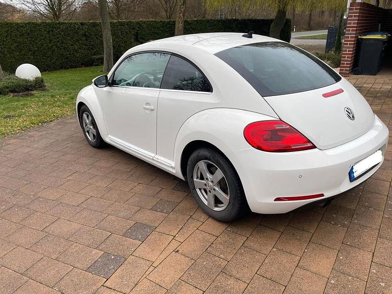 Second-hand VW Beetle Design 105 CP (77 kW) 2012 Alb Hatchback
