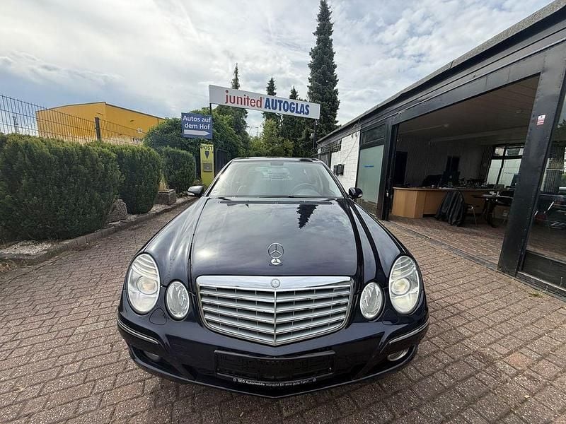 Gebraucht Mercedes E350 272 PS (200 kW) 2007 Blau Limousine