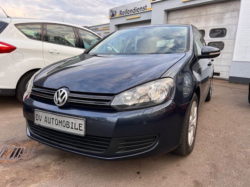 Bluegraphit perleffekt Gebraucht 2010 VW Golf VI Comfortline Limousine | 4.450 € (Guter Preis) - Bild 1/4