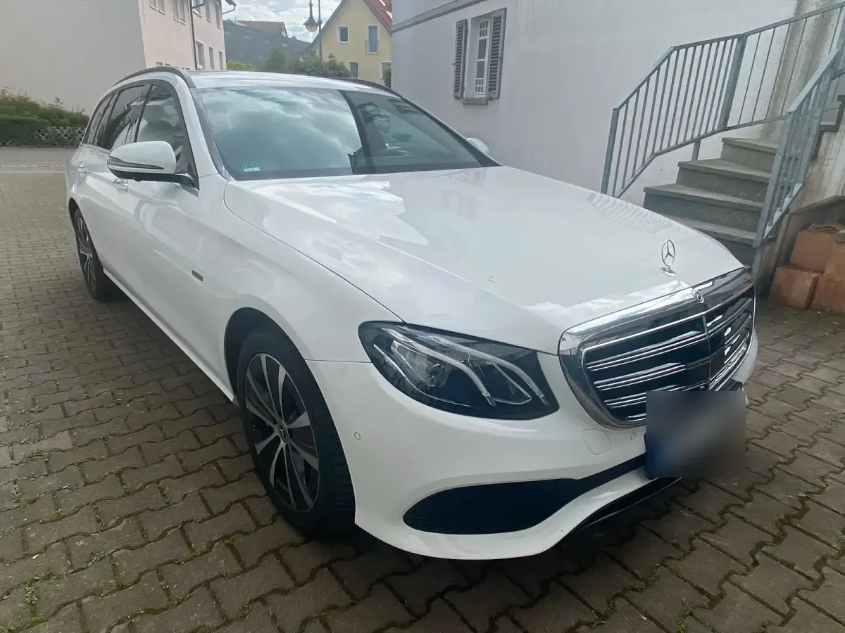 Second-hand Mercedes E300 306 CP (225 kW) 2020 Alb Break