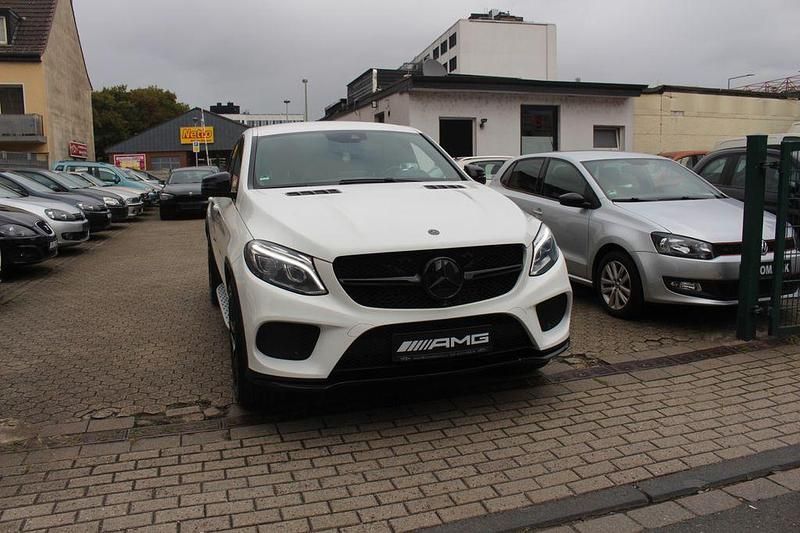 Gebraucht Mercedes GLE350 AMG line 258 PS (189 kW) 2017 Polarweiss Coupé