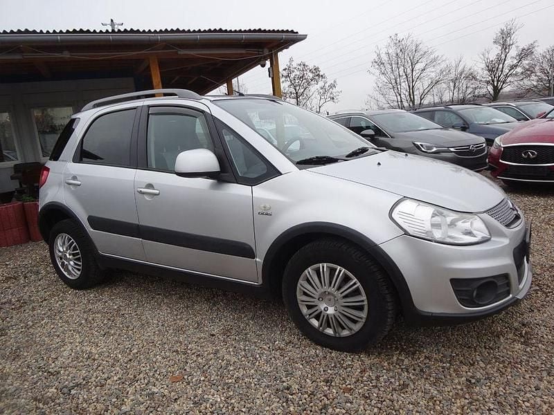 Gebraucht Suzuki SX4 Limited 135 PS (99 kW) 2010 Grau SUV