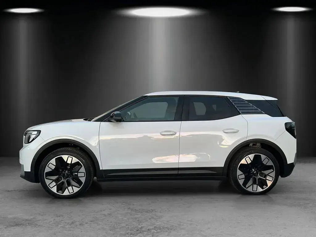 Używany Ford Explorer Premium 250 kW (340 KM) 2025 Biały SUV