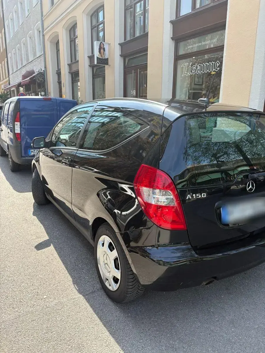 Gebraucht Mercedes A150 95 PS (69 kW) 2009 Schwarz Limousine