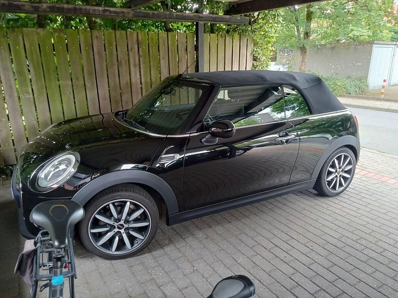 Gebraucht Mini Cooper Cabriolet 136 PS (100 kW) 2016 Schwarz Cabrio