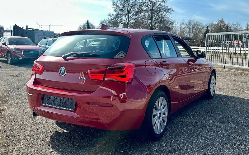 Gebraucht BMW 118 136 PS (100 kW) 2019 Rot Kleinwagen