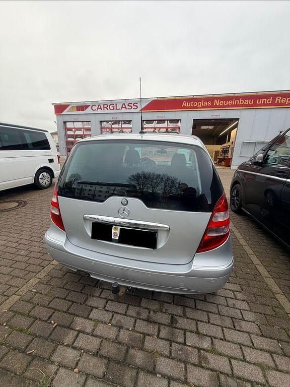 Gebraucht Mercedes A180 109 PS (80 kW) 2005 Silber Van / Kleinbus
