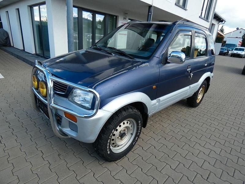 Blau Gebraucht 1998 Daihatsu Terios SUV | 1.790 € (Fairer Preis) - Bild 1/4