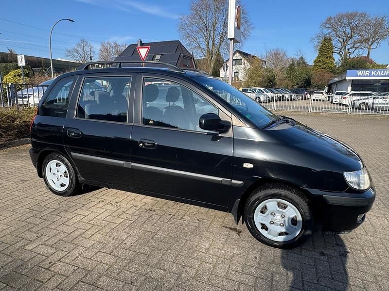 Usado Hyundai Matrix 2006 Preto Monovolume