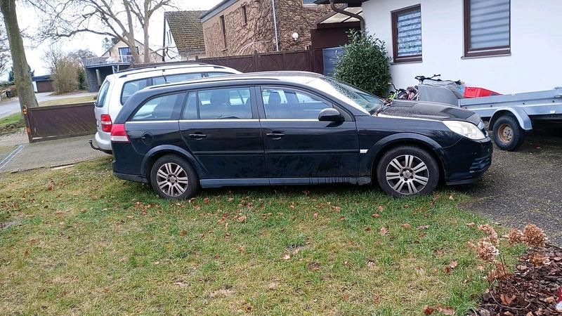 Gebraucht Opel Vectra 150 PS (110 kW) 2006 Schwarz Kombi