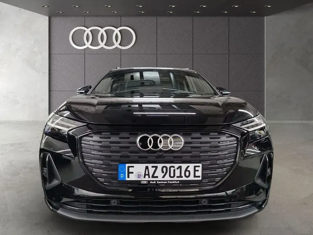 Gebraucht Audi Q4 e-tron S-Line 210 kW (286 PS) 2026 Schwarz SUV