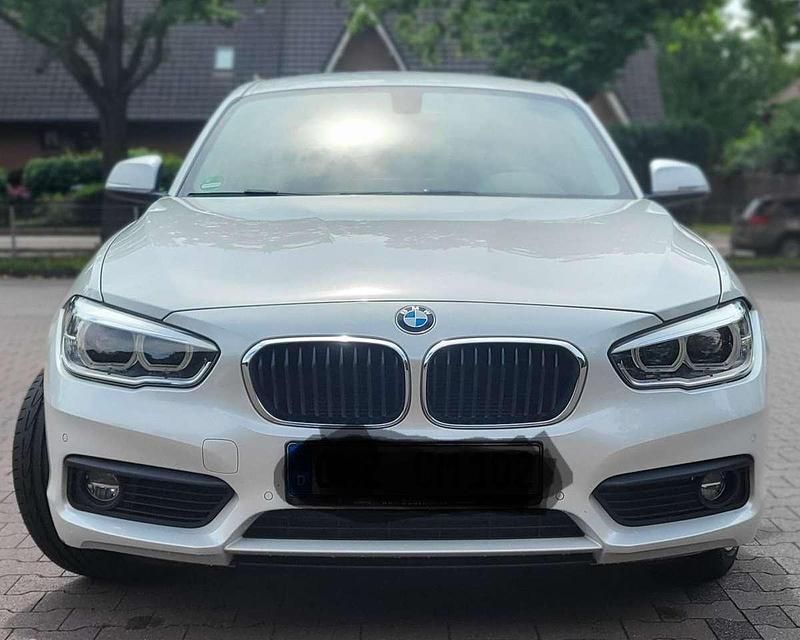 Weiß Gebraucht 2018 BMW 116 Kleinwagen | 11.900 € (Fairer Preis) - Bild 1/4