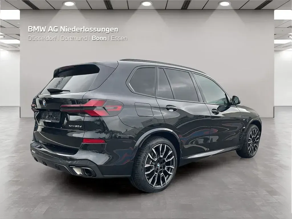 Gebraucht BMW X5 M Sport 286 PS (210 kW) 2025 Schwarz SUV