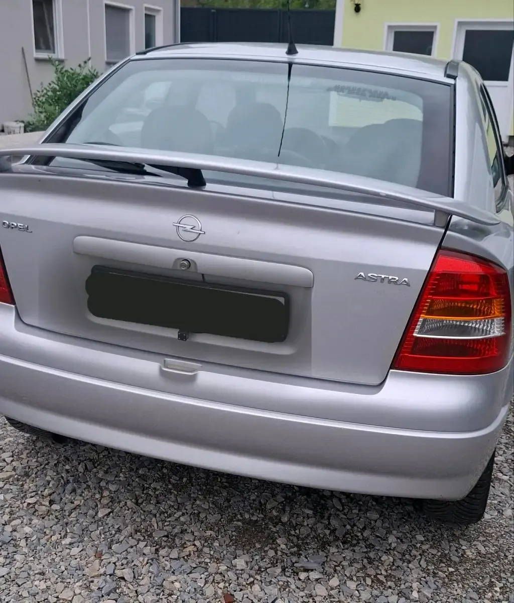 Gebraucht Opel Astra 101 PS (74 kW) 2001 Grau Coupé