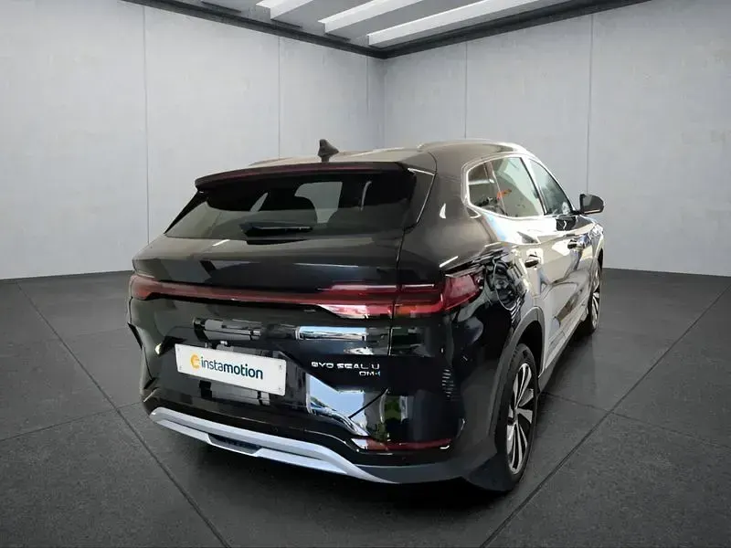 Gebraucht BYD Seal U Boost 218 PS (160 kW) 2025 Schwarz SUV