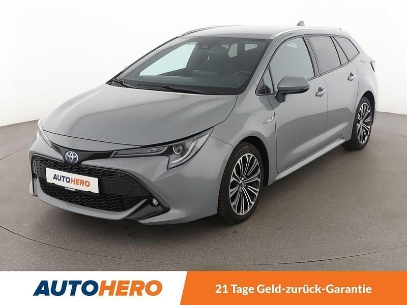 Grau Gebraucht 2019 Toyota Corolla Club Kombi | 17.880 € (Guter Preis) - Bild 1/4
