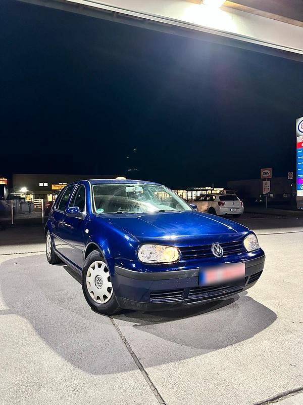 Gebraucht VW Golf IV 75 PS (55 kW) 1999 Blau Kleinwagen