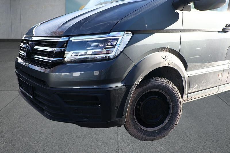 Gebraucht VW Crafter 177 PS (130 kW) 2020 Grau Van