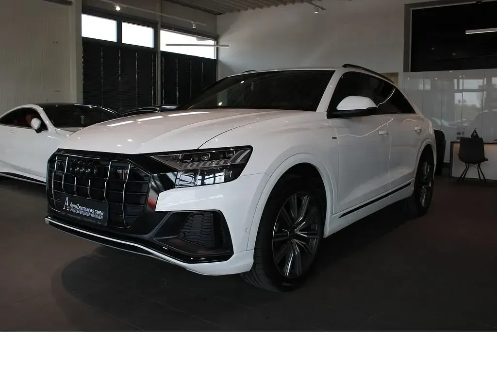 Gebraucht Audi Q8 S-Line 286 PS (210 kW) 2022 Weiß SUV
