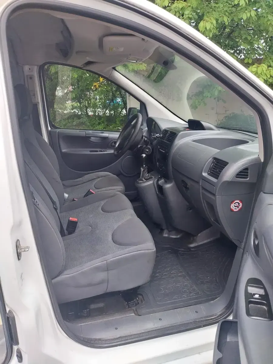 Gebraucht Citroën Jumpy 120 PS (88 kW) 2016 Weiß Van / Kleinbus