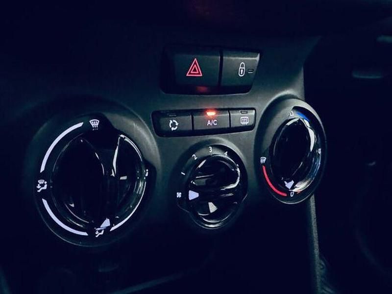 Gebraucht Peugeot 2008 Active 82 PS (60 kW) 2016 Grau SUV