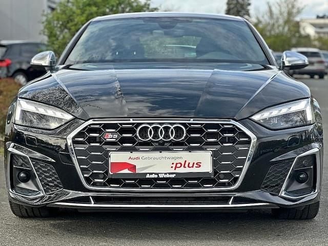 Gebraucht Audi S5 Sportback Ambiente 341 PS (250 kW) 2023 Mythosschwarz metallic Kleinwagen