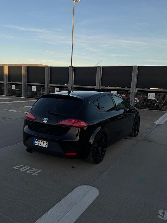 Gebraucht Seat Leon CUPRA 241 PS (177 kW) 2008 Schwarz Kleinwagen