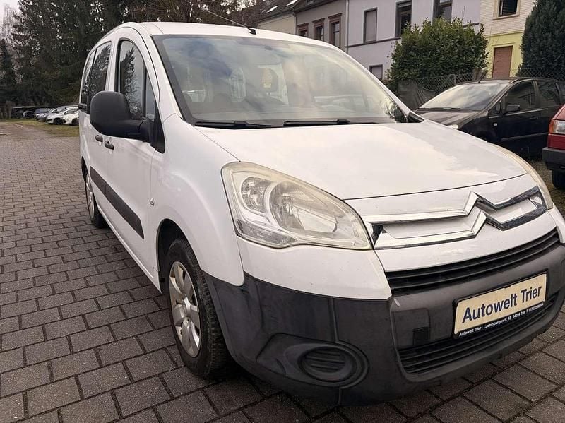 Gebraucht Citroën Berlingo First 75 PS (55 kW) 2009 Weiß Van / Kleinbus