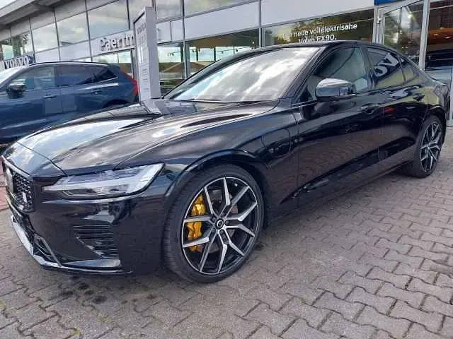 Usata Volvo S60 455 CV (334 kW) 2024 Nero Berlina