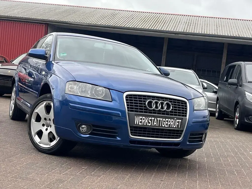 Gebraucht Audi A3 Ambition 116 PS (85 kW) 2005 Blau Kleinwagen