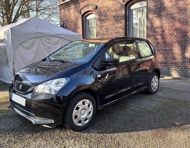 Gebraucht Seat Mii 75 PS (55 kW) 2013 Schwarz Kleinwagen