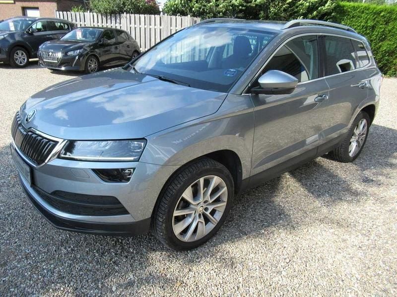 Grau Gebraucht 2019 Skoda Karoq SportLine SUV | 19.950 € (Guter Preis) - Bild 1/4