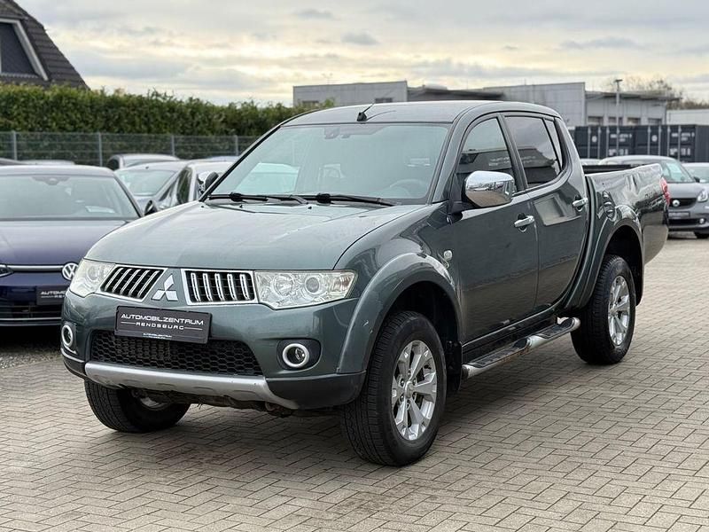 Gebraucht Mitsubishi L200 Intense 178 PS (130 kW) 2011 Grün Pickup