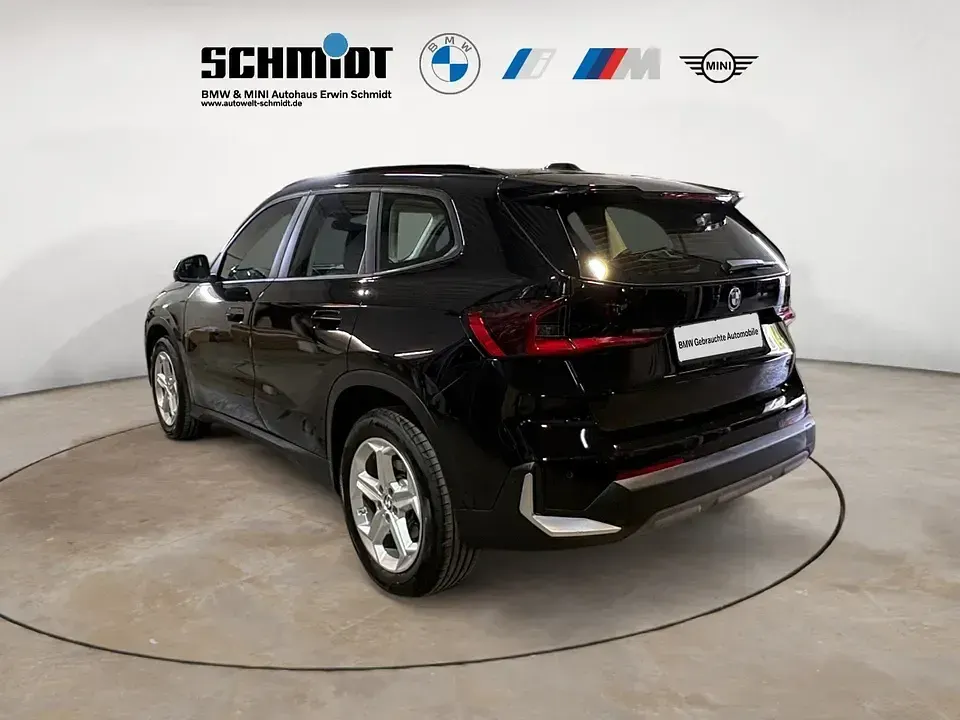 Gebraucht BMW X1 Shadowline 163 PS (119 kW) 2024 Schwarz uni SUV