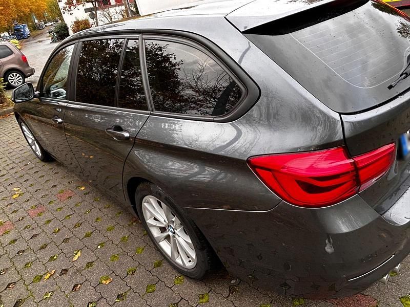 Gebraucht BMW 320 190 PS (139 kW) 2017 Kombi