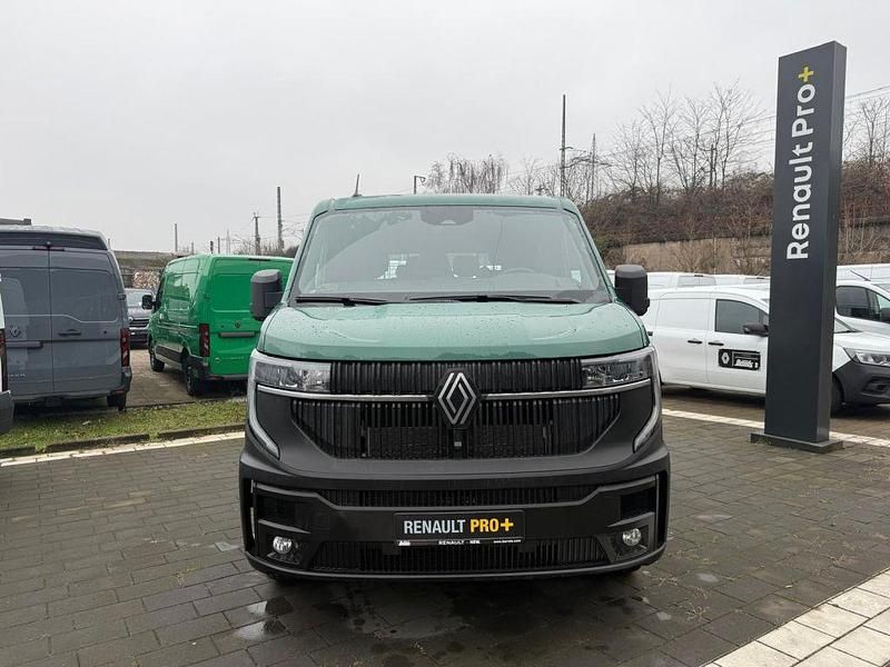 Neu Renault Master 150 PS (110 kW) 2026 Minzgrã¼n Van / Kleinbus
