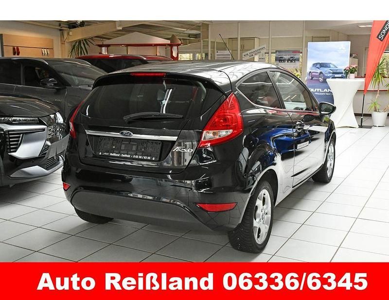 Gebraucht Ford Fiesta Titanium 82 PS (60 kW) 2009 Schwarz Kleinwagen