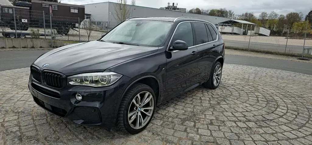 Second-hand BMW X5 Performance 313 CP (230 kW) 2014 Negru SUV